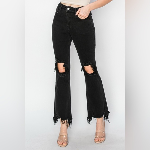 RISEN Full Size Distressed Raw Hem Jeans with Pockets - Picture 4 of 7